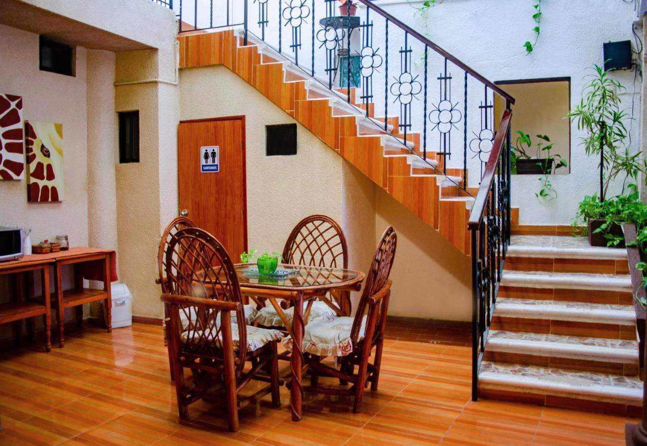 كامبيش Hotel Villa Angeles المظهر الخارجي الصورة